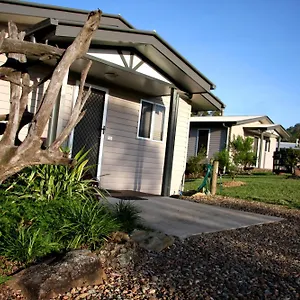 Yabbaloumba Retreat Farm stay Booloumba